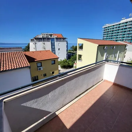Apartment Nikmar *
