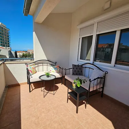 Nikmar Apartment Makarska